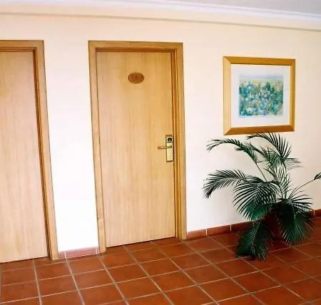 Areia Dourada 2* Porto Santo