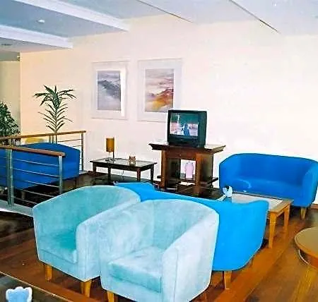 Hotel Areia Dourada 2*