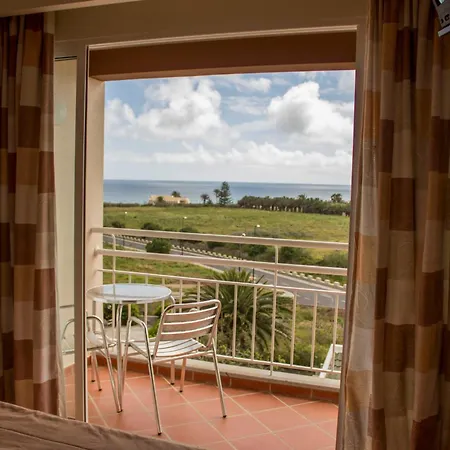 Areia Dourada Hotel 2*